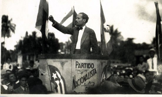 Pedro Albizu Campos, fue el primer puertorriqueño graduado en la Escuela de Leyes de Harvard. Fue elegido presidente del Partido Nacionalista de Puerto Rico. Foto: https://waragainstallpuertoricans.com/historical-overview/ 