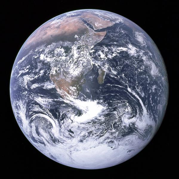 La Tierra vista por el equipo del Apolo 17 en ruta hacia la Luna. Foto: NASA